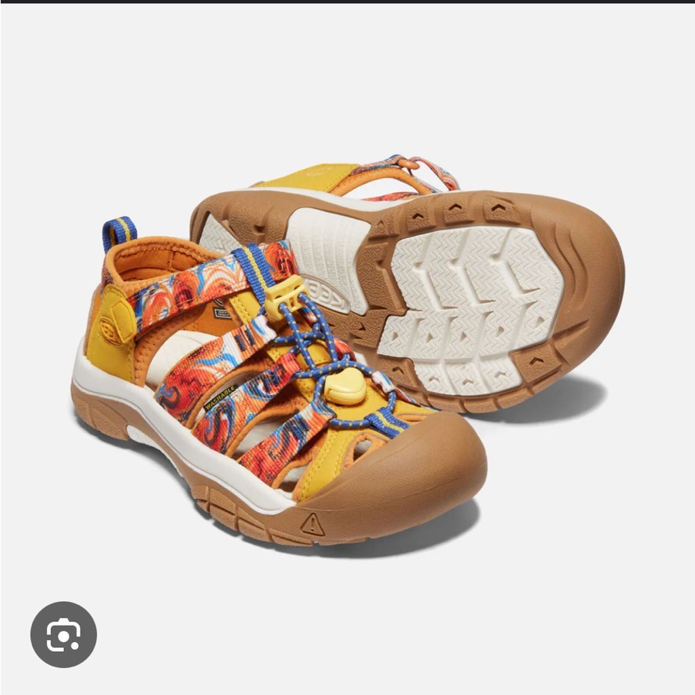 Keen Newport H2 Orange Peel/Yellow Kids Water Shoes - Little Kids Size 11